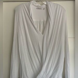 Aritizia Babaton White Draped Women's Top